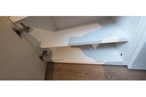 Gratis kast besta 2x tv kast