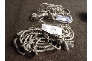 Zeer sterke nylon touwen, 2 stuks,1/ 18 m lang ,en 1/ 12,5 m