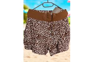 Korte broek bruin wit L/XL