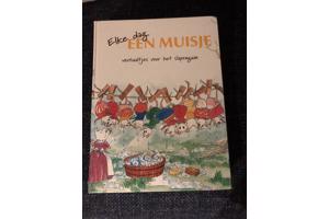 Elke dag een muisje verhaaltjes voor het slapengaan