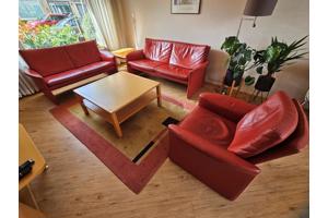 Antipode 2-zits, 2.5 zits bank en fauteuil, leer.