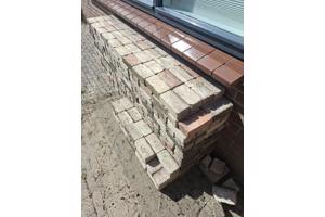 Gratis bestrating / klinkers 1500 (15x7,5x5) & 50(10x10)