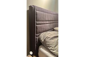 IKEA BED 180X200 CM - SERIE OPPLAND