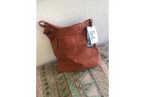 mooie nieuwe verpakte tas cognac kleur