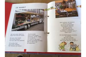 8 Prachtige Kinderboeken m. grondige tekst en uitleg & foto