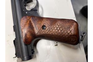 Collectors item Sheridan H9 .20 pomp pistool