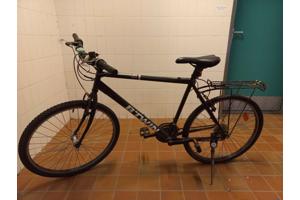 te repareren / op te knappen MOUNTAINBIKE