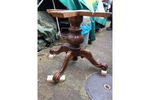 antieke tafelpoot voor hobby-meubelmaker