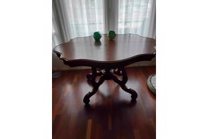 Antieke Franse kleine tafel