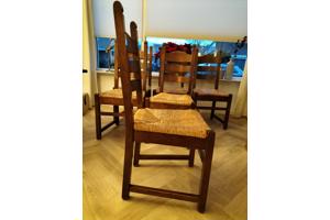 6 eetkamerstoelen met rieten zitting