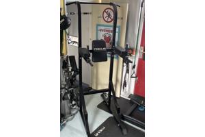 Power Tower van Focus Fitness
