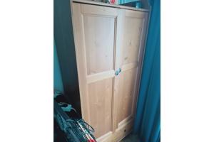 IKEA kinderkleding kast, gebruikt, maar goed