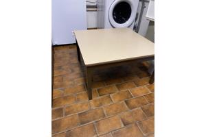Vierkante tafel