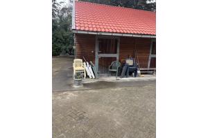 Diversen plastic stoelen