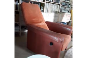 Leren fauteuil, in standen te zetten