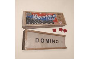 Klassieke Domino spel in houten doos bordspel