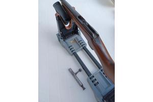 Te koop 9mm grendelgeweer