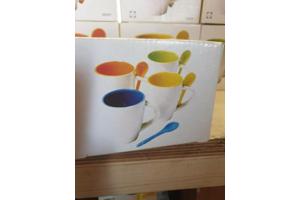 Koffie/thee kopjes met lepel