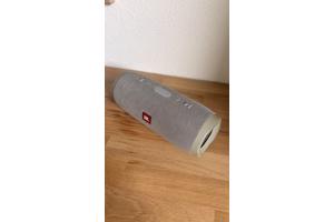 JBL Charge 3