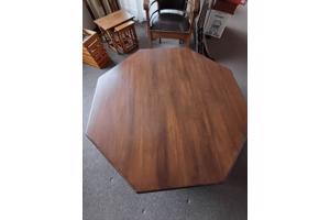 Salontafel 8 hoekig eiken