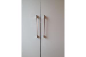 Hoge witte PAX kledingkast