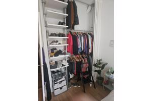 Vintage klerenkast (stelling)