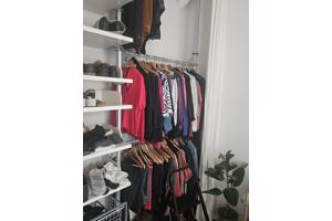 Vintage klerenkast (stelling)