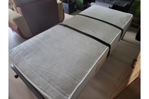 (BIJNA) GRATIS bed + goed matras +wieltjes, poten inklapbaar