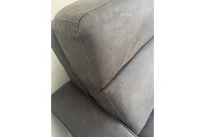 Grote fauteuill van bruin skai leer in zeer goede staat