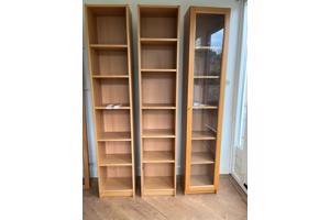 Drie IKEA Billy kasten, voor wie wil!