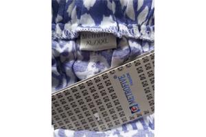Korte broek blauw wit L/XL