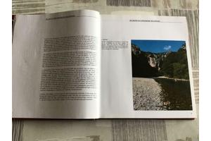 Boek ; FRANKRIJK ;Prachtig exemplaar, unieke foto's en land