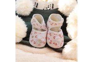 Junior Joy Babyschoenen Newborn Wit Met Rode Bloemetjes