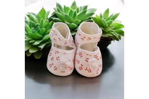 Junior Joy Babyschoenen Newborn Wit Met Rode Bloemetjes