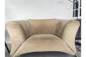 2 zitbank en love seat