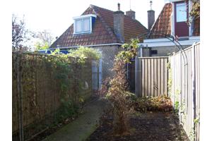 TEKOOP Vrijstaand Gezins/ Senior Wooning NES Aan Vaarwater e