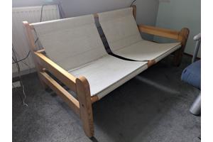 grenen 2 zitsbank met stoffen kussens