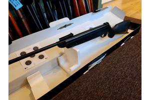 Prachtige knikloop luchtbuks zie adv