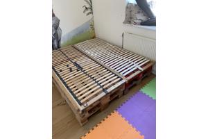 Pallets afmeting 2persoons bed (60 bij 80cm 4x) (120 bij 80cm 4x)