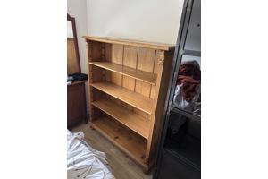 Houten boekenkast