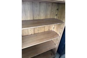 Houten boekenkast