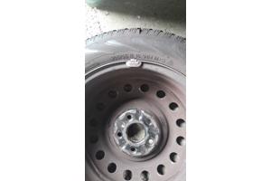 Winterbanden 205x55/R16  met velg