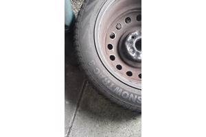 Winterbanden 205x55/R16  met velg