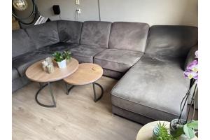 Bankstel u vorm bruin