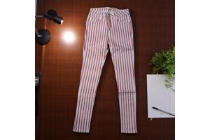 Skinny broek wit rood gestreept S