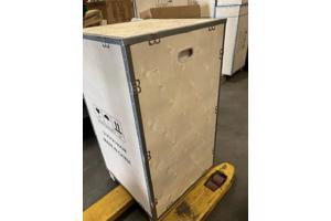 aantal triplex kisten afkomstig van import