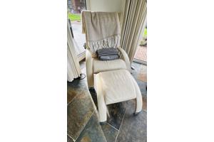 Relaxfauteuil met hocker van leer