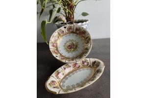 Vintage porseleinen bord en schaal