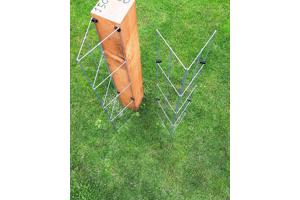 Klimplanten tegen tuinschermen tuinmuren en palen