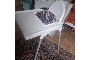 Kinderbedje en kinderstoel